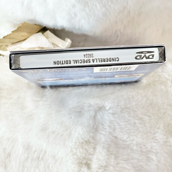 New with tags PLATINUM EDITION WALT DISNEY’S CINDERELLA 2 Disc EDITION 2005 - Picture 9 of 14